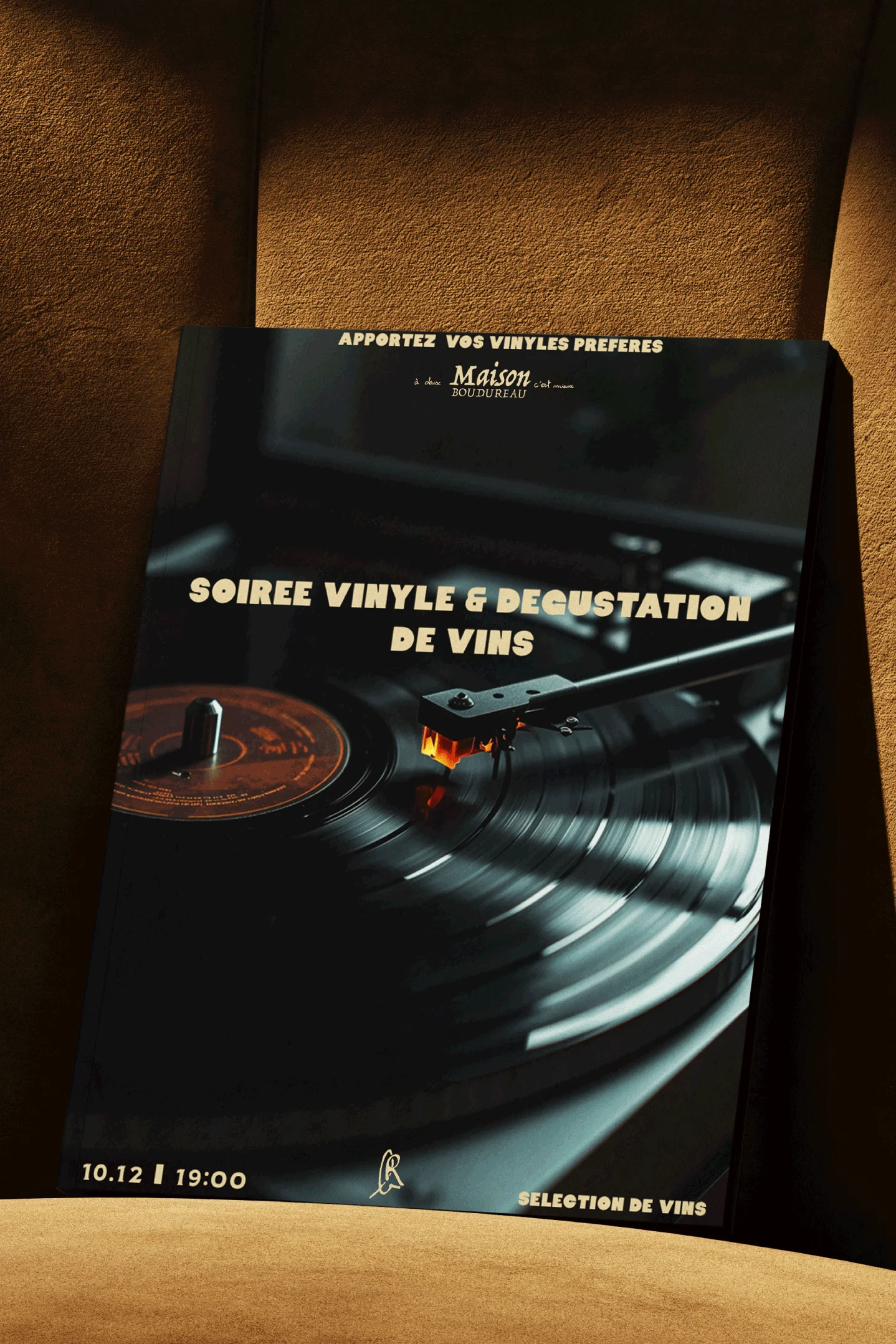 Affiche annonçant une soirée vinyle & dégustation de vins le 10.12 à 19h, avec une image de platine vinyle.